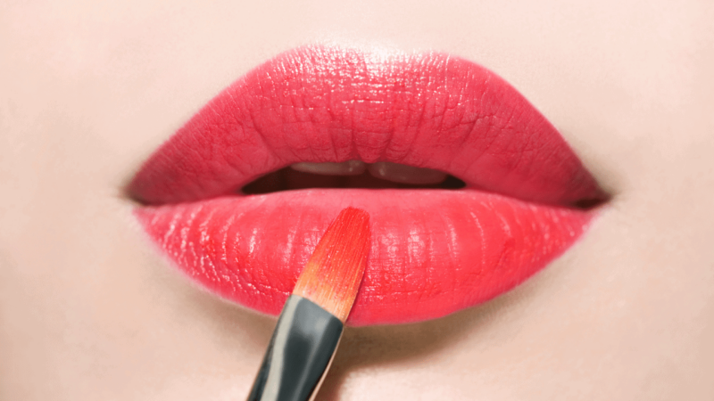 What Is Crème Lipstick?