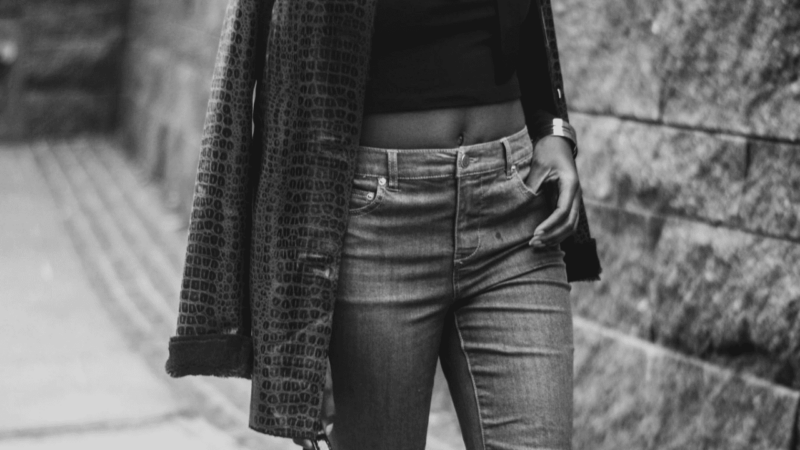 It’s Time For Layers -How to Wear Crop Tops in Winter